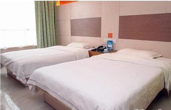 The Seven Hotel Yichang Exterior photo